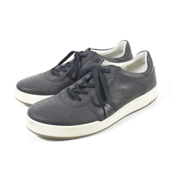 Ecco Other - Ecco Black Leather Perferrated Lace Up Casual Tennis Shoe Sneakers Sz 42